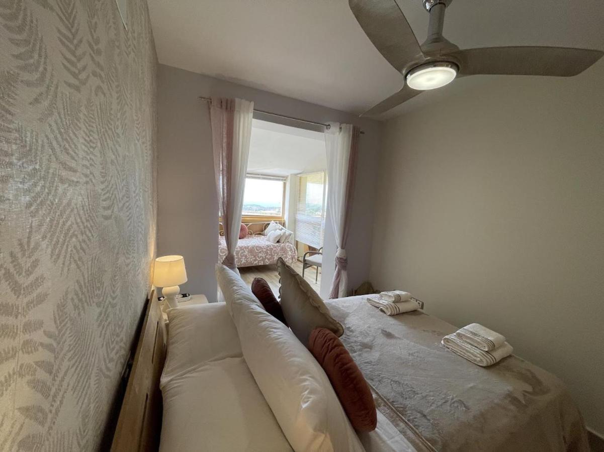 Modern 2-Floor Penthouse With Sea Views - Sleeps 7 Apartment ฟีเนสตรัต ภายนอก รูปภาพ